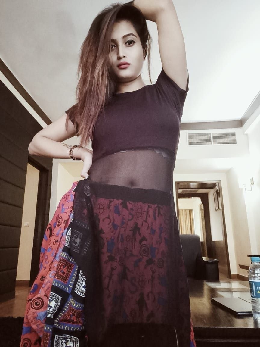 Gurgaon Escorts near Golf Course
